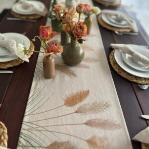 Pampas on Linen - Runner