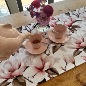 Magnolia Blossoms - Runner